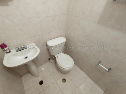 Imagen 9 de 13 de Rentahouse Celeste Nuñez 04244475408 Cod #22-23727