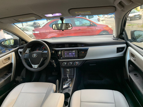 Imagem 6 de 14 de Toyota Corolla Gli 1.8 Flex 16v Aut. 2017 Preto 2016/20...