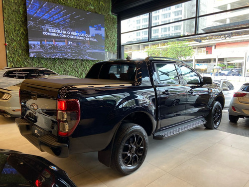 Ford Ranger 2.2 BLACK 4X2 CD 16V DIESEL 4P AUTOMÁTICO