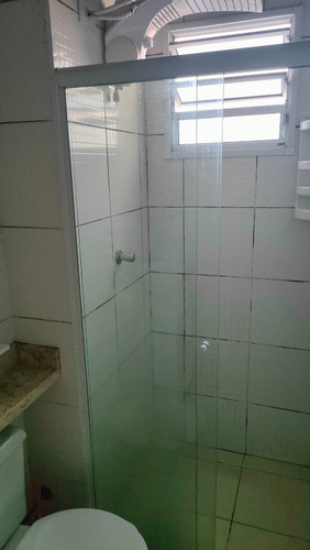 Apartamento De 2 Dormitórios Com Terraço E Vaga De Garagem
