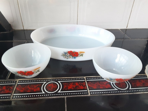 Imagen 1 de 3 de Juego Bandeja Ensaladera Con Dos Escudillas