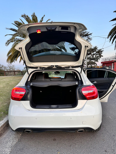 Mercedes-Benz Clase A 1.6 A 200 At Urban B.efficiency 156cv