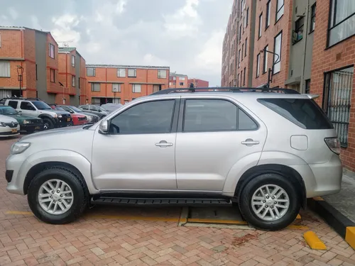 Toyota Fortuner 2.7l 4x2