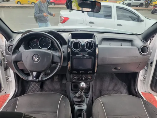 Renault Duster Oroch 2.0 Mt
