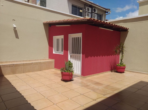 Imagen 22 de 24 de Town House En Urb. Villa Granada, Conj. Res. El Recreo, Puerto Ordaz