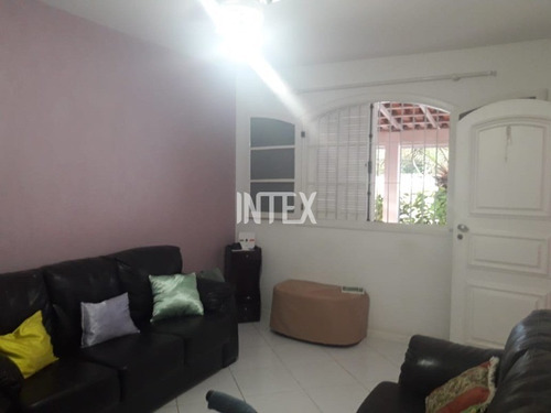 Imagem 4 de 15 de Linda Casa Linear Para Venda No Maravista Com Sala, 3 Quartos, Banheiro Social E 1 Vaga. Farta Condução E Comercio. - Ca00509 - 69438215