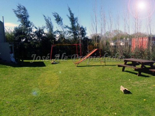Imagen 9 de 10 de En Venta Casa De Tres Dormitorios Colonia Del Sacramento
