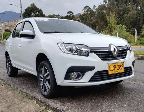 Renault Logan 1.6 Privilege / Intens