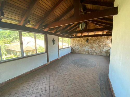Casa Em Quitandinha, Petrópolis/rj De 400m² 4 Quartos Para Locação R$ 18.000,00/mes - Ca913172