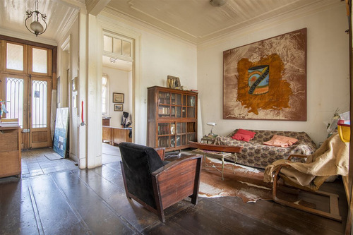 Casa En Venta De 4 Dorm. En Ñuñoa