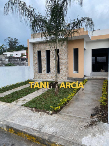 Vendo 2 Casas Nuevas En Fortín. Listas Para Una Segunda Planta!!