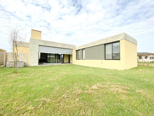 Imagen 7 de 18 de Casa 2 Dorm. - Don Mateo - Funes .