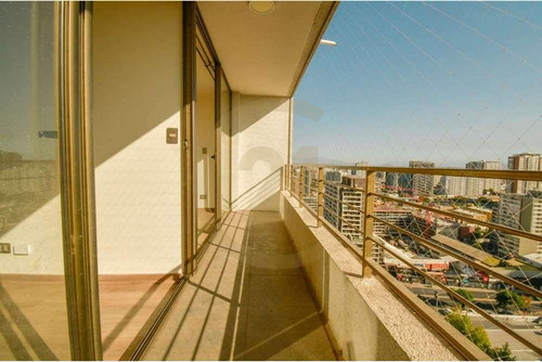 Departamento Piso 3, Barrio Italia, Buen Edificio