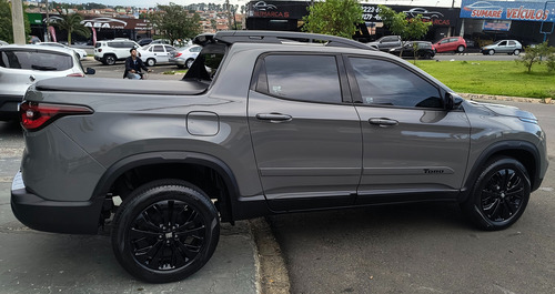 Fiat Toro 1.3 Volcano 16V Turbo Flex 4X2 Aut. 4P