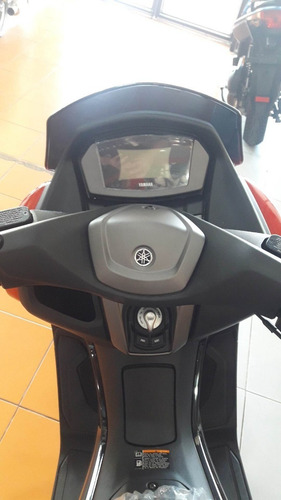 Imagen 4 de 4 de Yamaha N Max 155 Connected