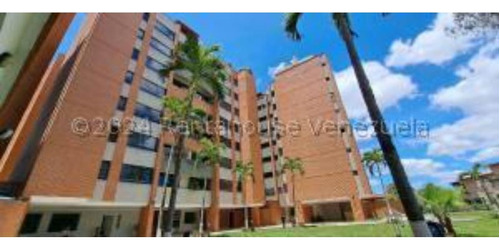  #24-22661  Bellísimo Apartamento En La Tahona 