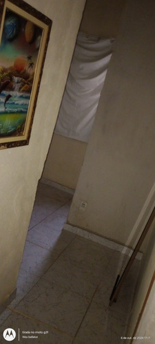 Sobrado 3 Andares Com Garagem