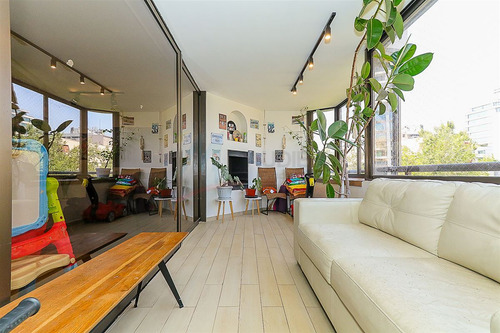 Departamento En Arriendo De 3 Dorm. En Las Condes