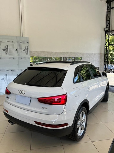 Imagem 4 de 18 de Audi Q3 2017 1.4 Tfsi Ambiente Plus Flex S-tronic 5p