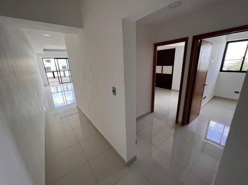 Imagen 18 de 21 de Alquilo Hermoso Apartamento Nuevo A Estrenar En La Urbanizac