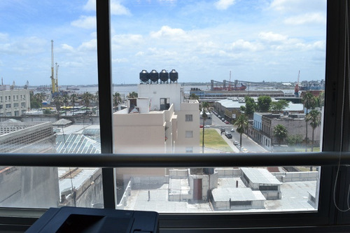 Oficina En Venta - Monoambiente En Ciudad Vieja