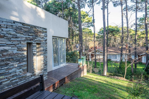 Imagen 24 de 25 de Casa En Venta - 4 Ambientes - Pinamar Norte