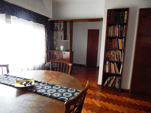 Imagen 4 de 30 de Hermoso Chalet 5 Ambientes
