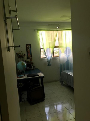 Imagen 20 de 30 de Se Vende Apartamento Semi Amoblado Agua Blanca Angela Betancourt Foa-2304 04125067379 04244900499