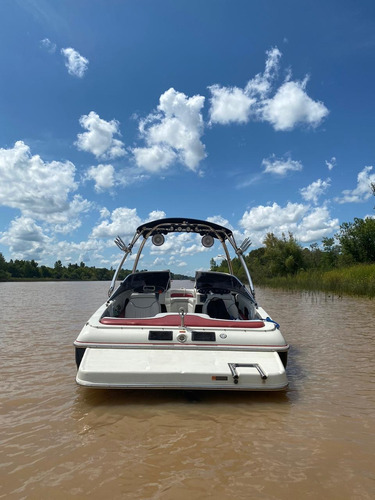 Bermuda Twenty One Motor Volvo Equipada Para Wakeboard