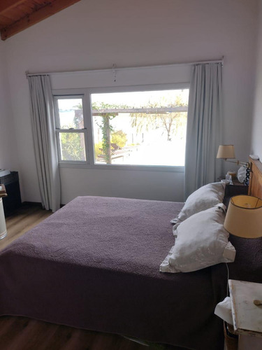 Casa En Venta - 4 Dormitorios 4 Baños - Cocheras - 993mts2 - Escobar