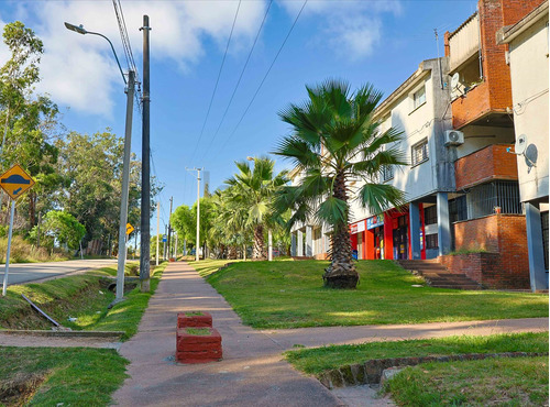 Venta O Permuta  Apartamento De 3 Dormitorios En Pando