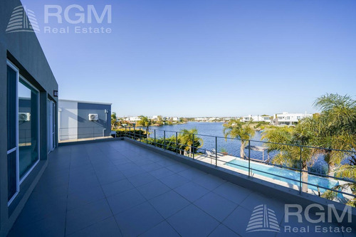 Imagen 3 de 30 de Casa En Venta Barrio Los Lagos Nordelta