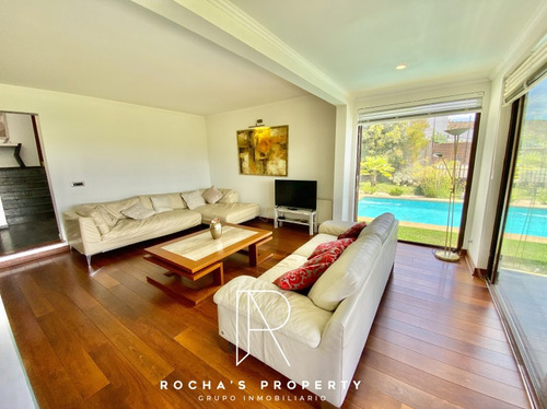 Casa Amoblada, Gran Patio Y Piscina