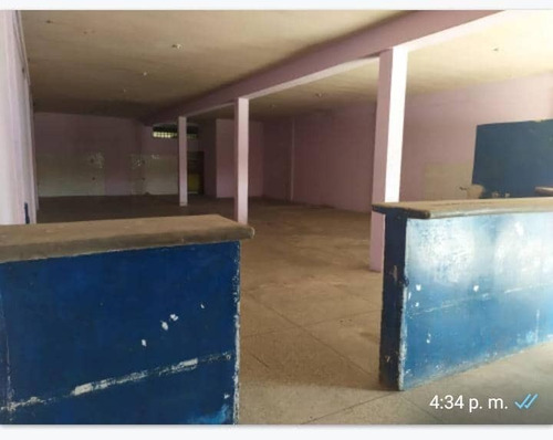 Imagen 7 de 10 de Venta Edificio Comercial Residencial. Las Candelaria. Plaza Los Almendrones