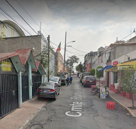 Imagen 5 de 10 de Departamento A Una Calle De Prepa 4