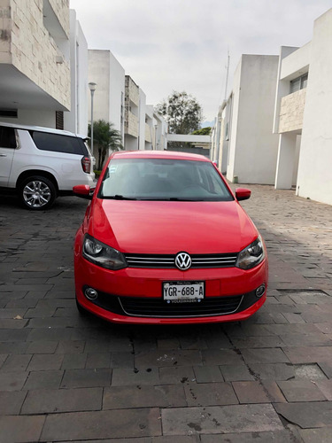 Volkswagen Vento 1.6 Highline At 2015