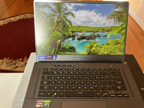 Imagen 3 de 3 de Asus Rog Zephyrus Gaming Laptop 15 Ryzen 9 5900hs 16gb Ram