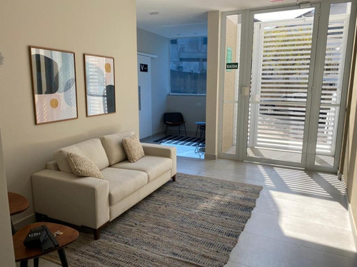 Lindo Apartamento Central Recém Construido, Todo Planejado.