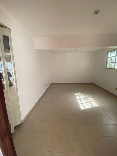 Vendo Imponente Casa De 3 Niveles