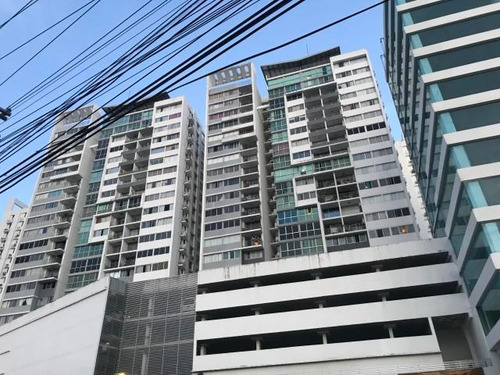 Venta De Apartamento En Central Park Transístmica 20-11817