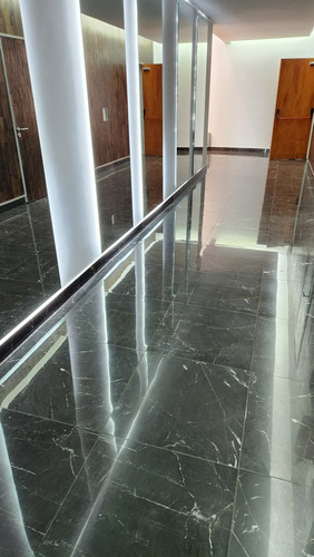 D U E Ñ O 1 Amb 53 M2 En Esquina, 9no Piso, Con Balcon, Avda. San Juan Y Pasco. Con Ameneties. Subte Pichincha. Cerca Uade Y Facultades