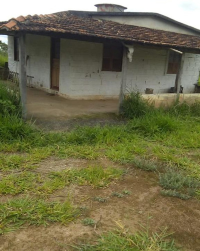 Imagem 4 de 8 de Terra Com Casa Há 37km De Formiga - Mg
