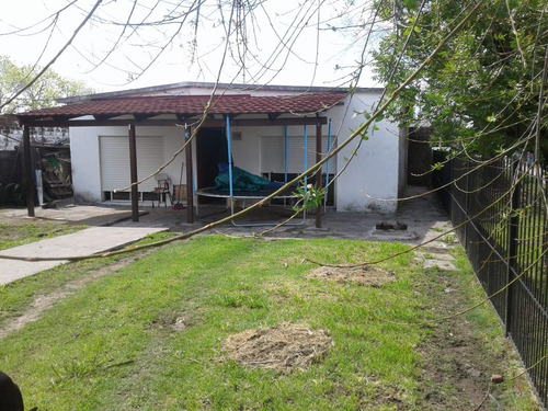 Imagen 2 de 14 de Casa En Nuevo Carlomagno De 2 Dormitorios U$s65000 V143