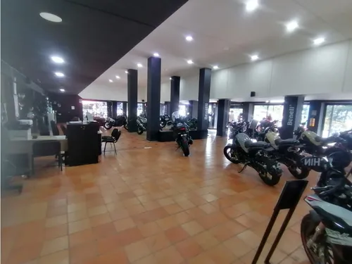 580m2 Local + 1.8000m2 Lote En Arriendo Las Palmas - Medellín