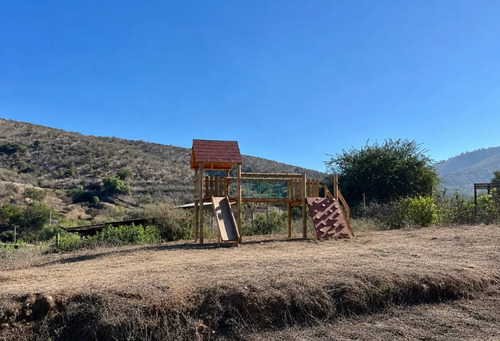 Se Vende Hermosa Parcela Con Casa Principal Y Cabaña