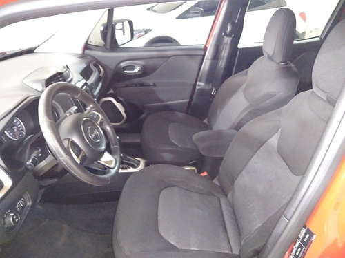 Imagem 6 de 13 de Jeep Renegade 2016 1.8 Sport Flex Aut. 5p