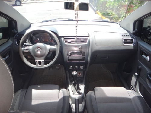 Imagen 9 de 13 de Volkswagen Spacefox Sincronico
