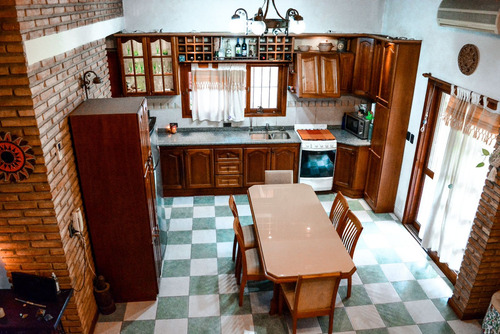 Casa En Granadero Baigorria