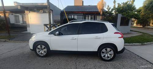 Peugeot 2008 1.6 Allure