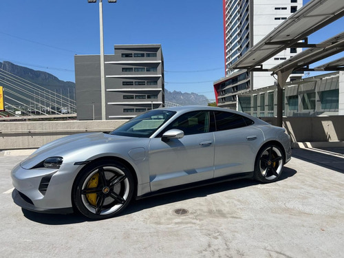 Porsche Cayman 2022